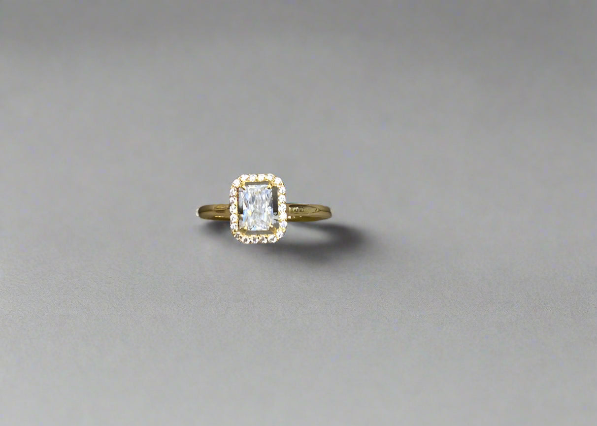 Rubby rings | 50% off diamonds Saleh Jewelry, 18k gold Zouk branch Saleh Jewelry, trendy gold bracelets for summer