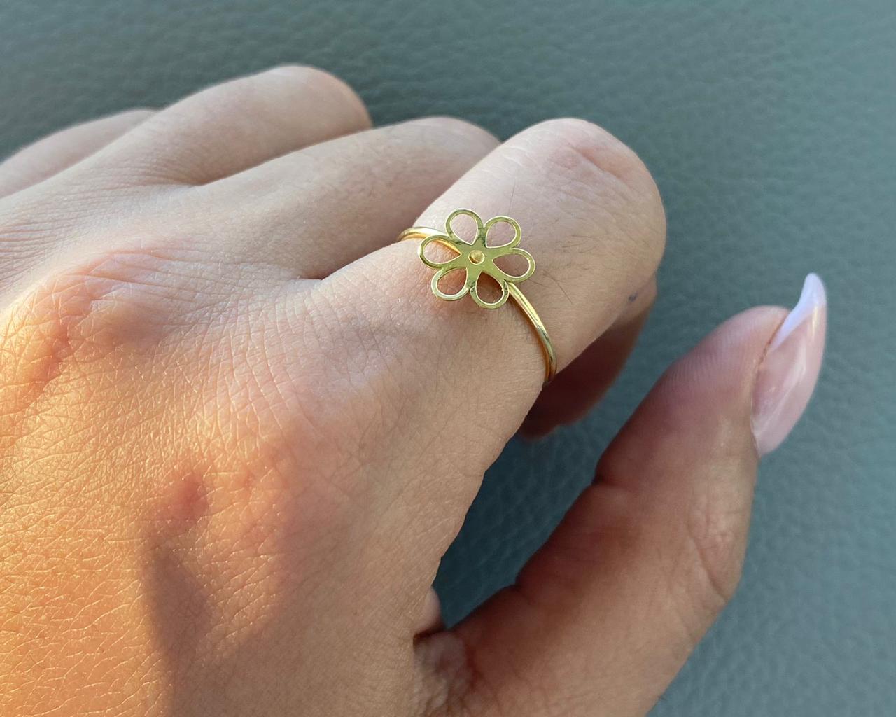 Simple Rings - Simple Gold Rings In Lebanon - Gold Gifts for her In Lebanon