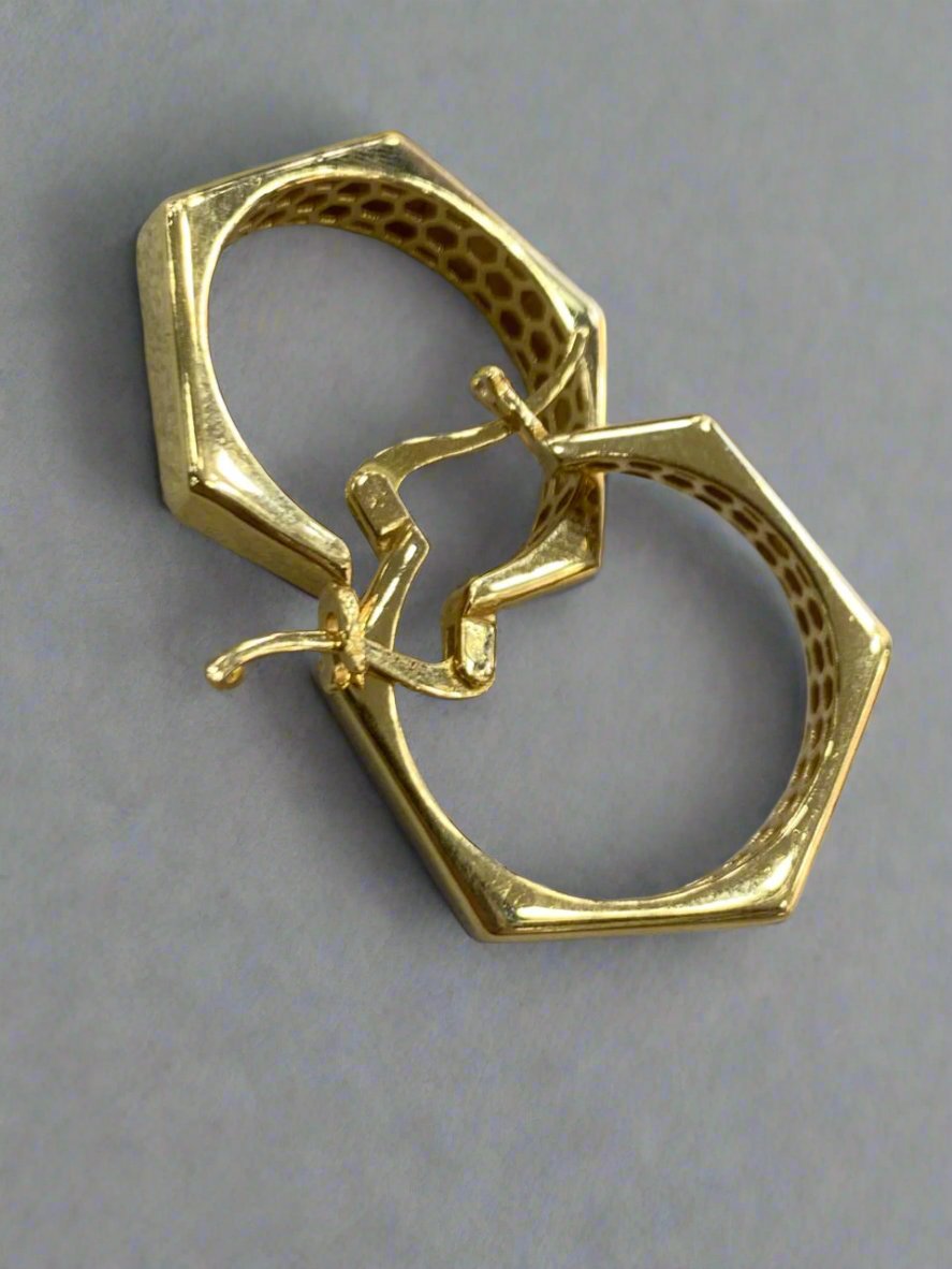 HOOPS EARRINGS - Gold valentine gifts For Women In Lebanon - gold shops in Kaslik, Jounieh