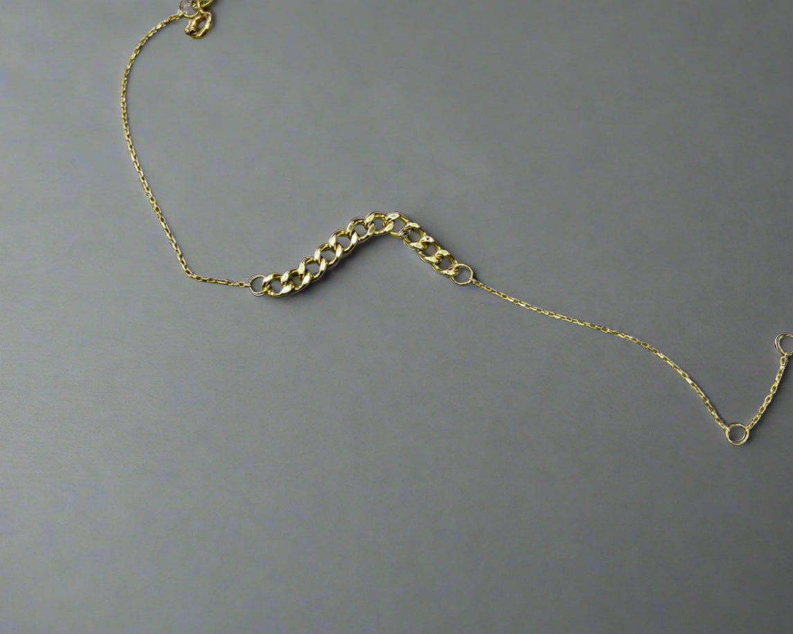 simple bracelet | 50% off diamonds Saleh Jewelry, 18k gold Zouk branch Saleh Jewelry, trendy gold bracelets for summer