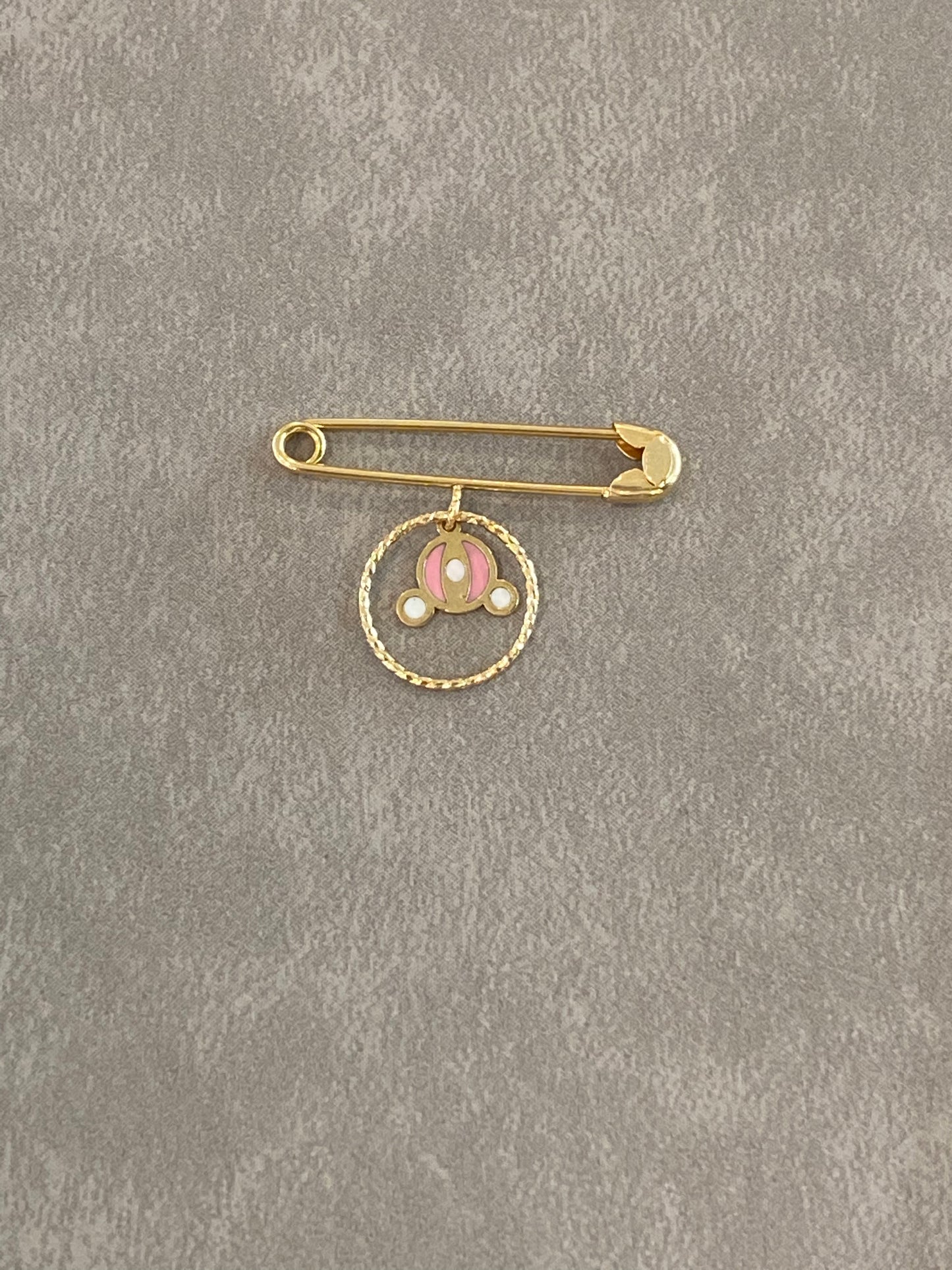 Gold Pins Lebanon - Authentic Gold Jewelry in Lebanon