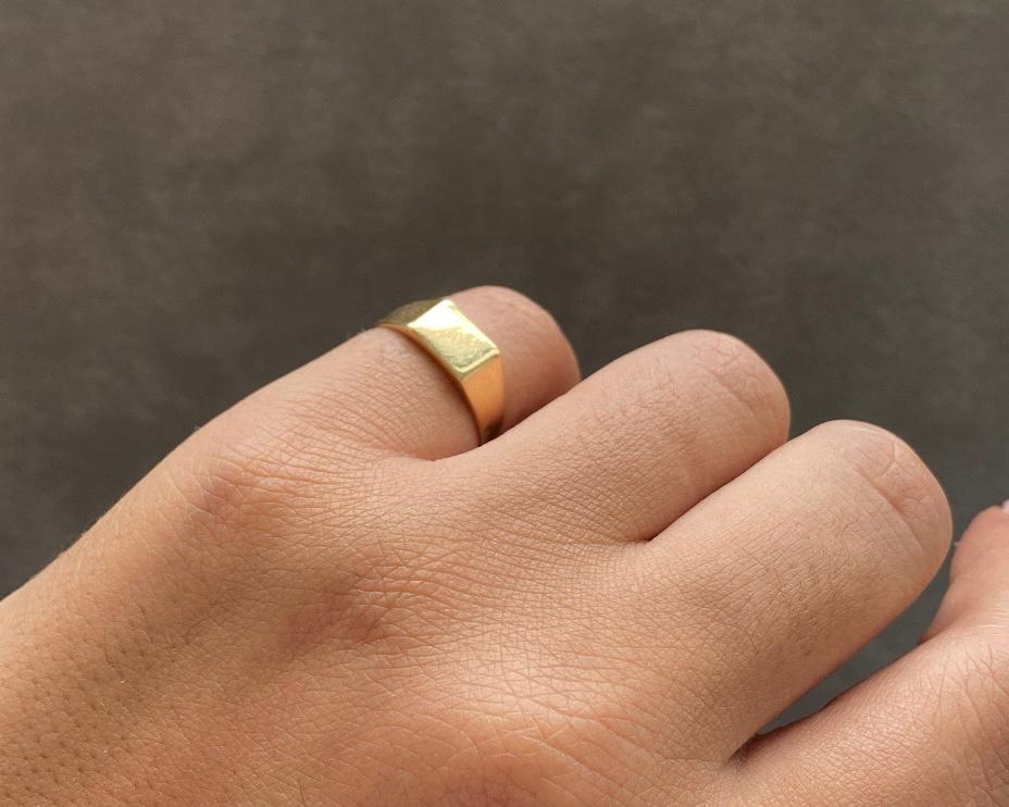 Pinky Rings - Gold Pinky Rings In Lebanon - Gold Gifts In Lebanon