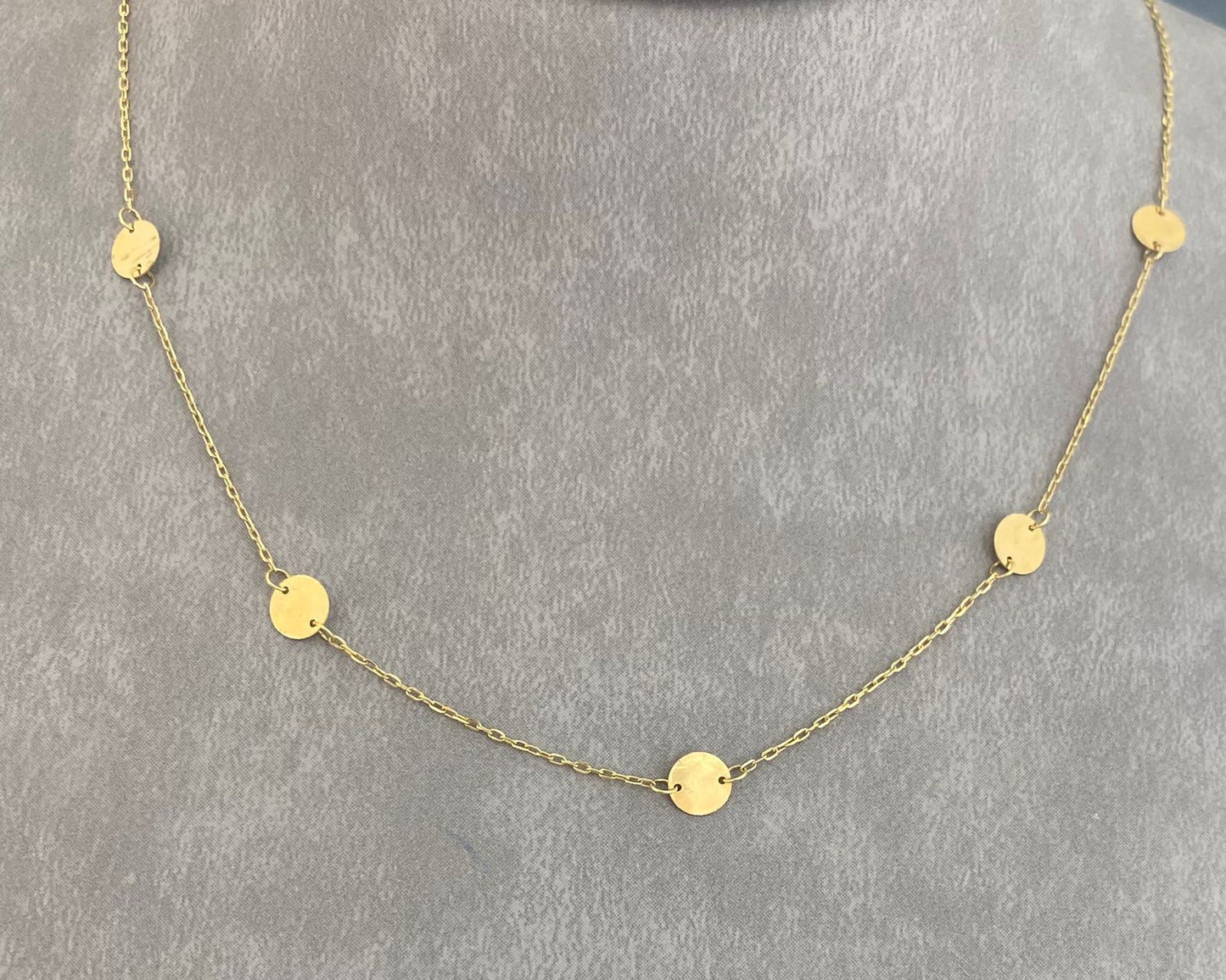 Women Chockers - Women Gold Chockers In Lebanon - Gold Gifts for her In Lebanon