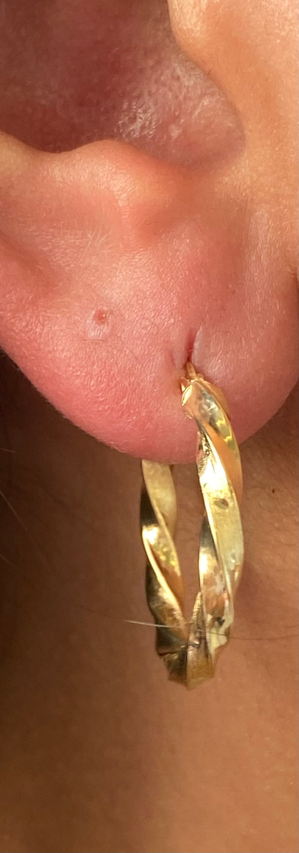 Women Earing - Affordable 18kt Earrings in Lebanon