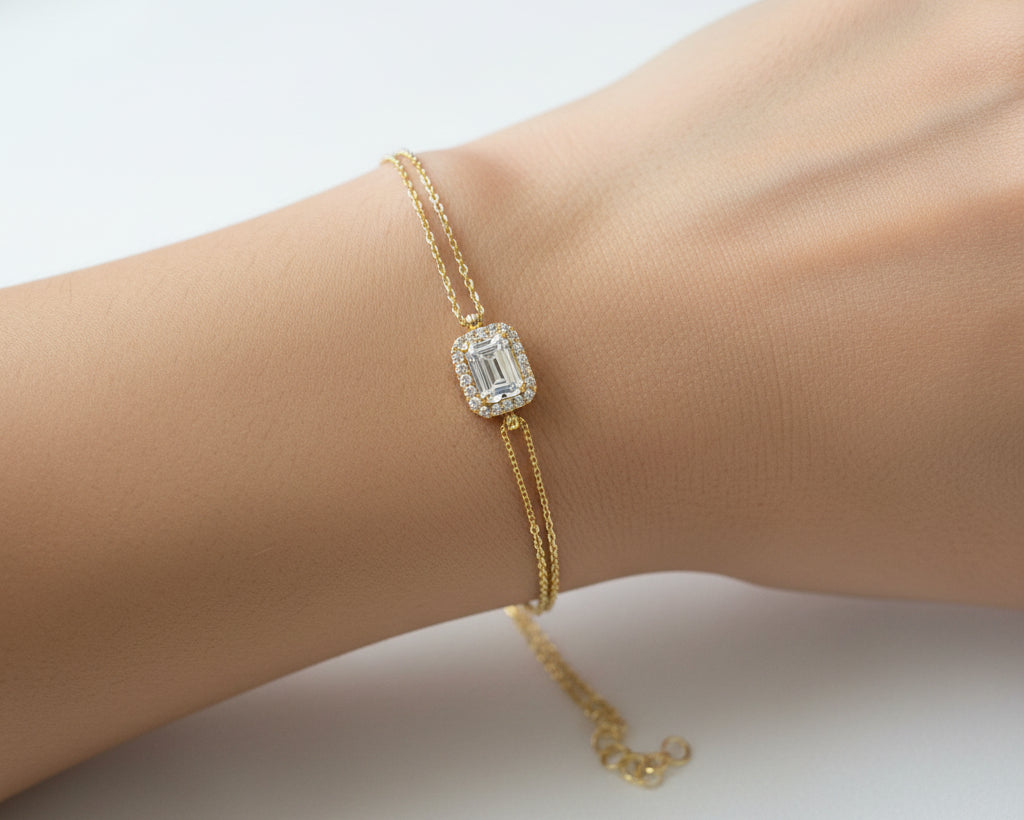 simple bracelet | 50% off diamonds Saleh Jewelry, 18k gold Zouk branch Saleh Jewelry, trendy gold bracelets for summer