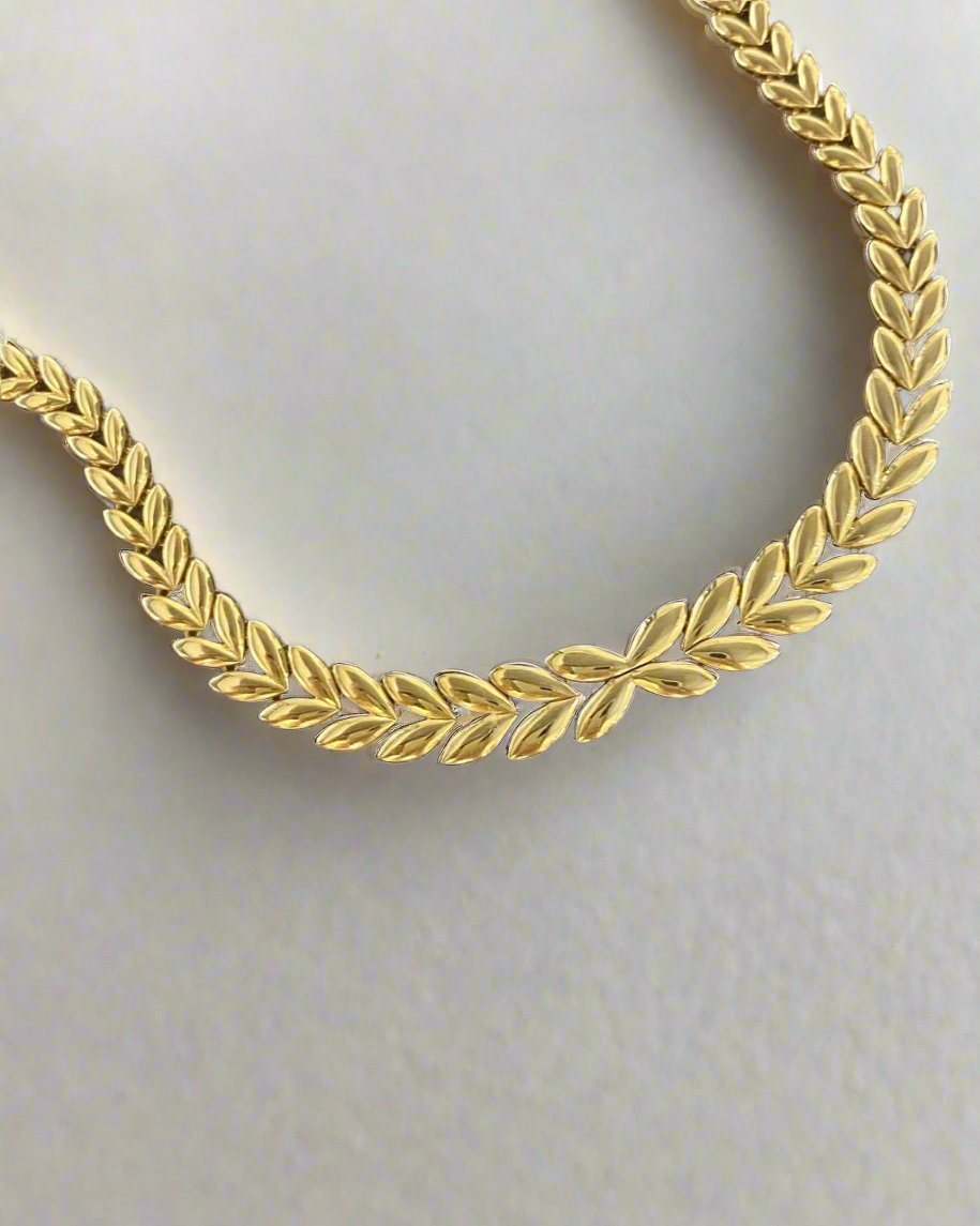 Heavy Bracelet - 18k Gold gifts for her in Lebanon