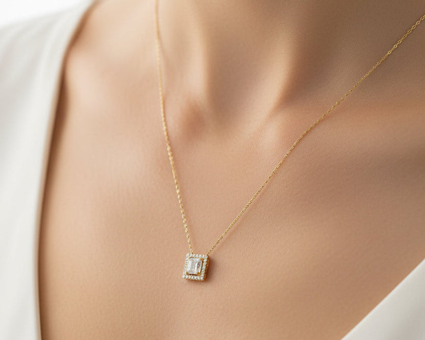 Simple Necklace | 50% off diamonds Saleh Jewelry, 18k gold Zouk branch Saleh Jewelry, bridal gold summer 2025 Lebanon