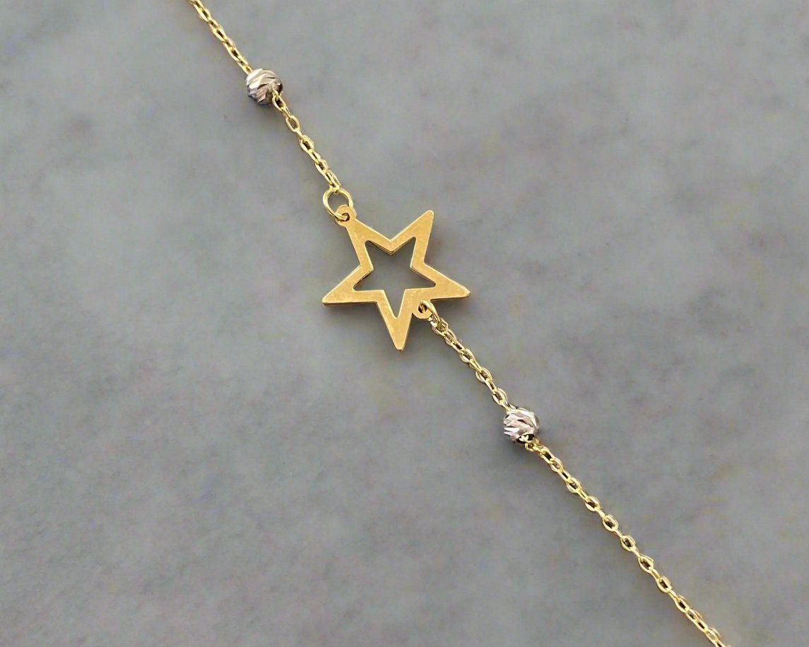 New Born Bracelet - 18kt Gold Gifts For Babies In Lebanon