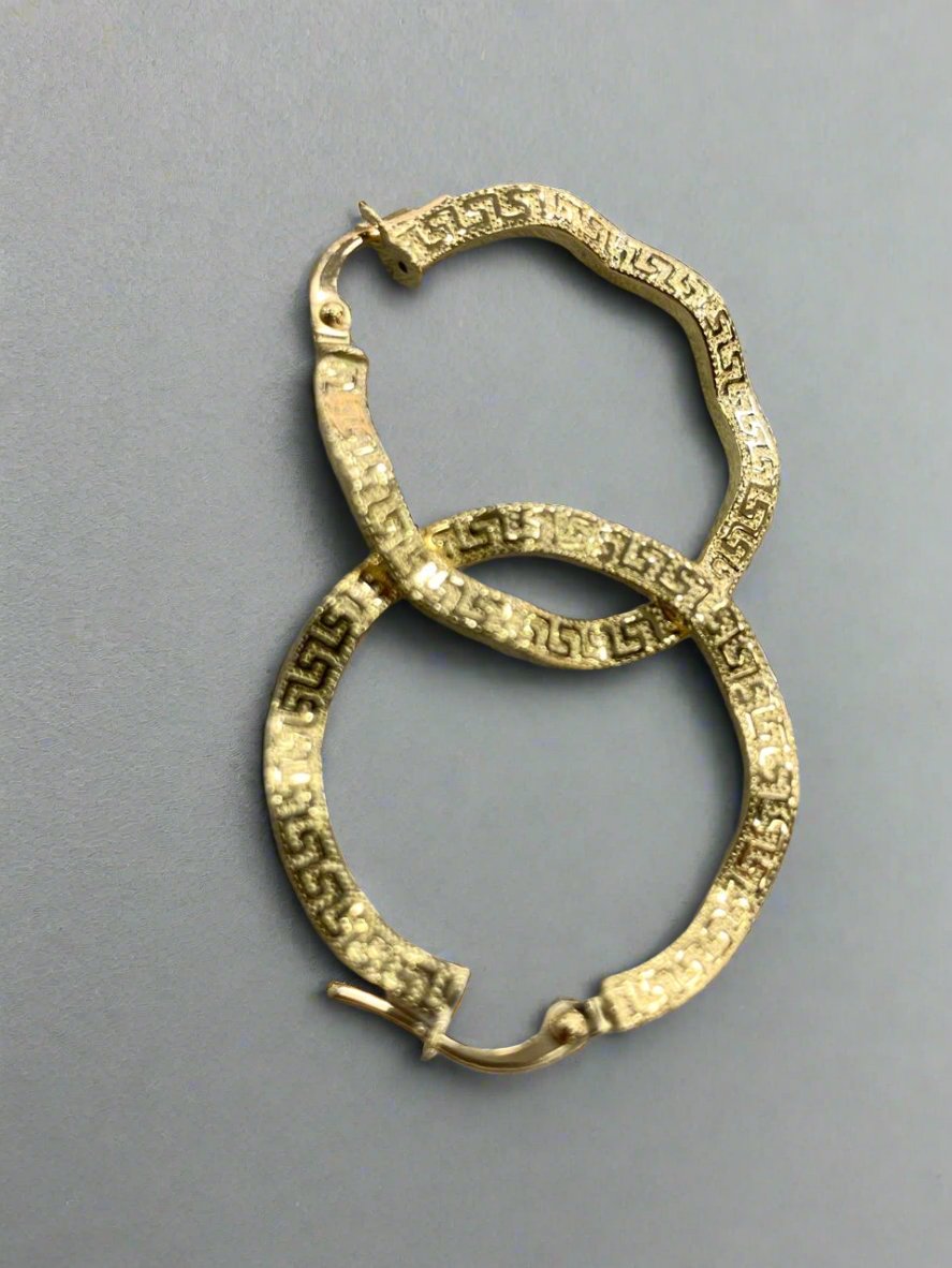 HOOPS EARRINGS - Gold valentine gifts For Women In Lebanon - gold shops in Metn