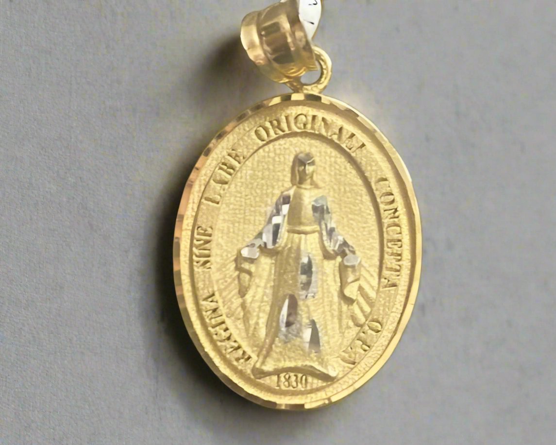 Religious Gold Pendant In Lebanon - Gold Gifts In Lebanon