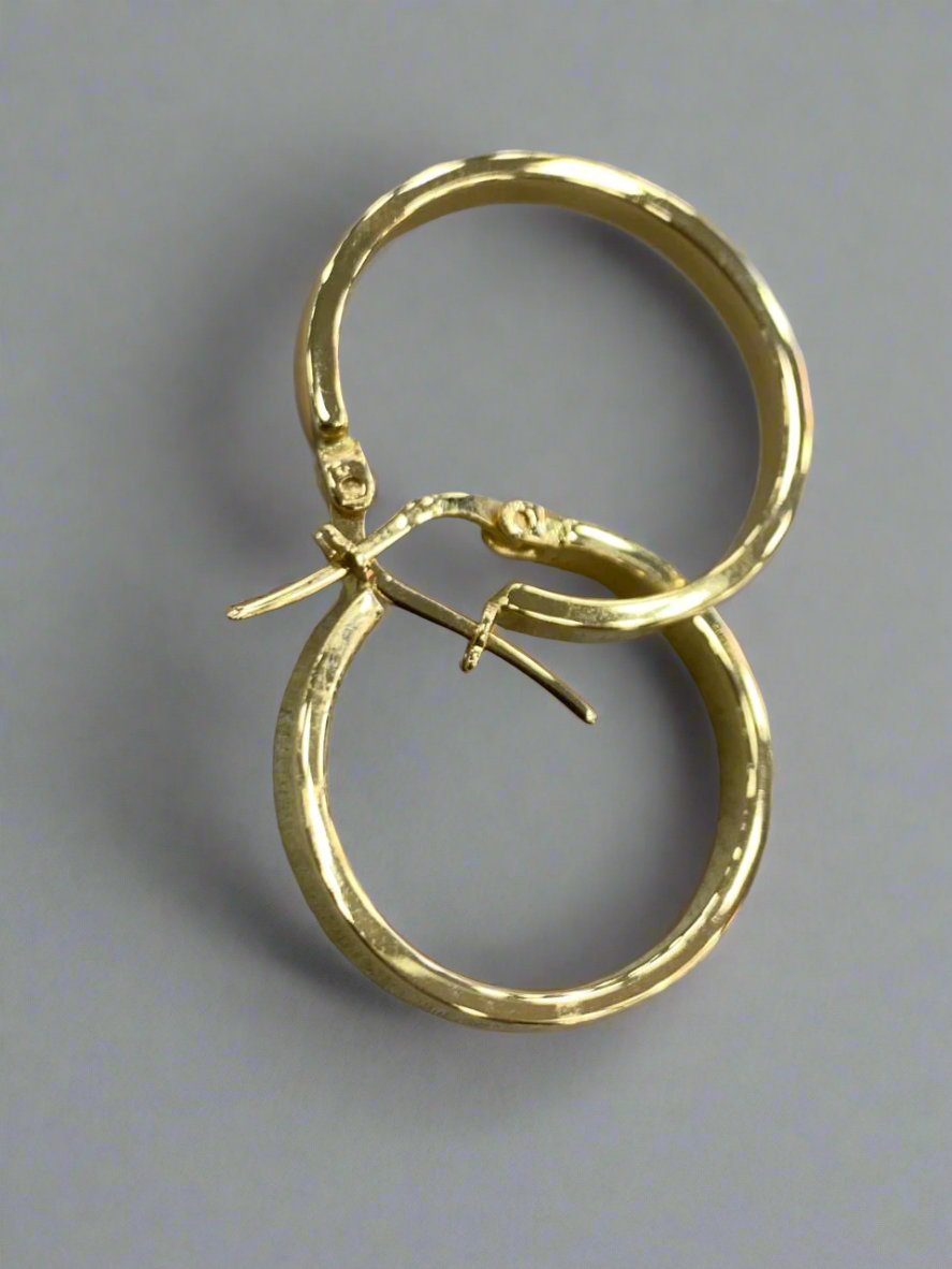 HOOPS EARRINGS - Gold valentine gifts For Women In Lebanon - gold shops in Kaslik, Jounieh