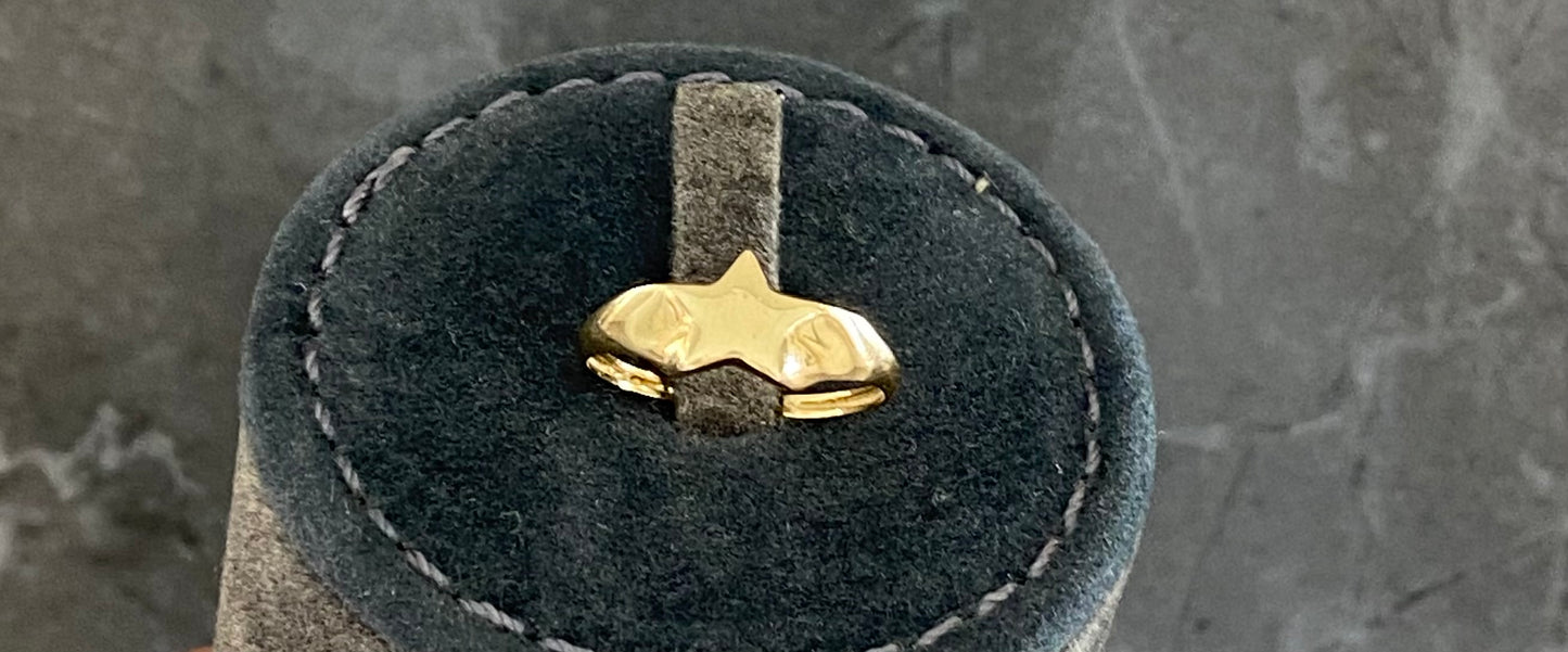 Gold Pinky Ring Lebanon - 18kt gold Valentine gifts