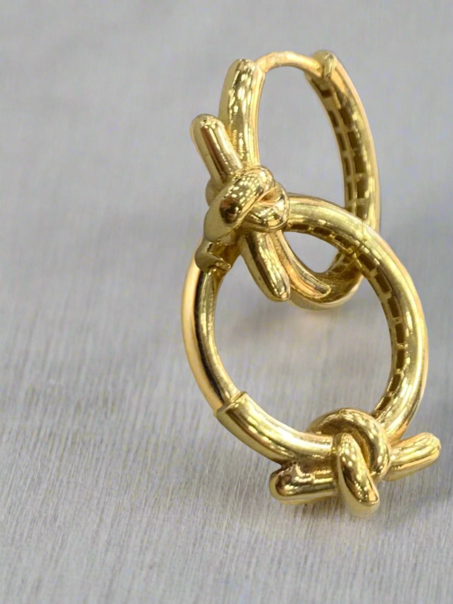 hoops earrings - Gold valentine gifts For Women In Lebanon - gold shops in Kaslik, Jounieh