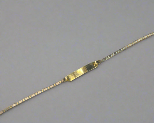 New Born Bracelet - New Born Gold Bracelet - Gold Gifts Lebanon - Gold shops in Achrafieh