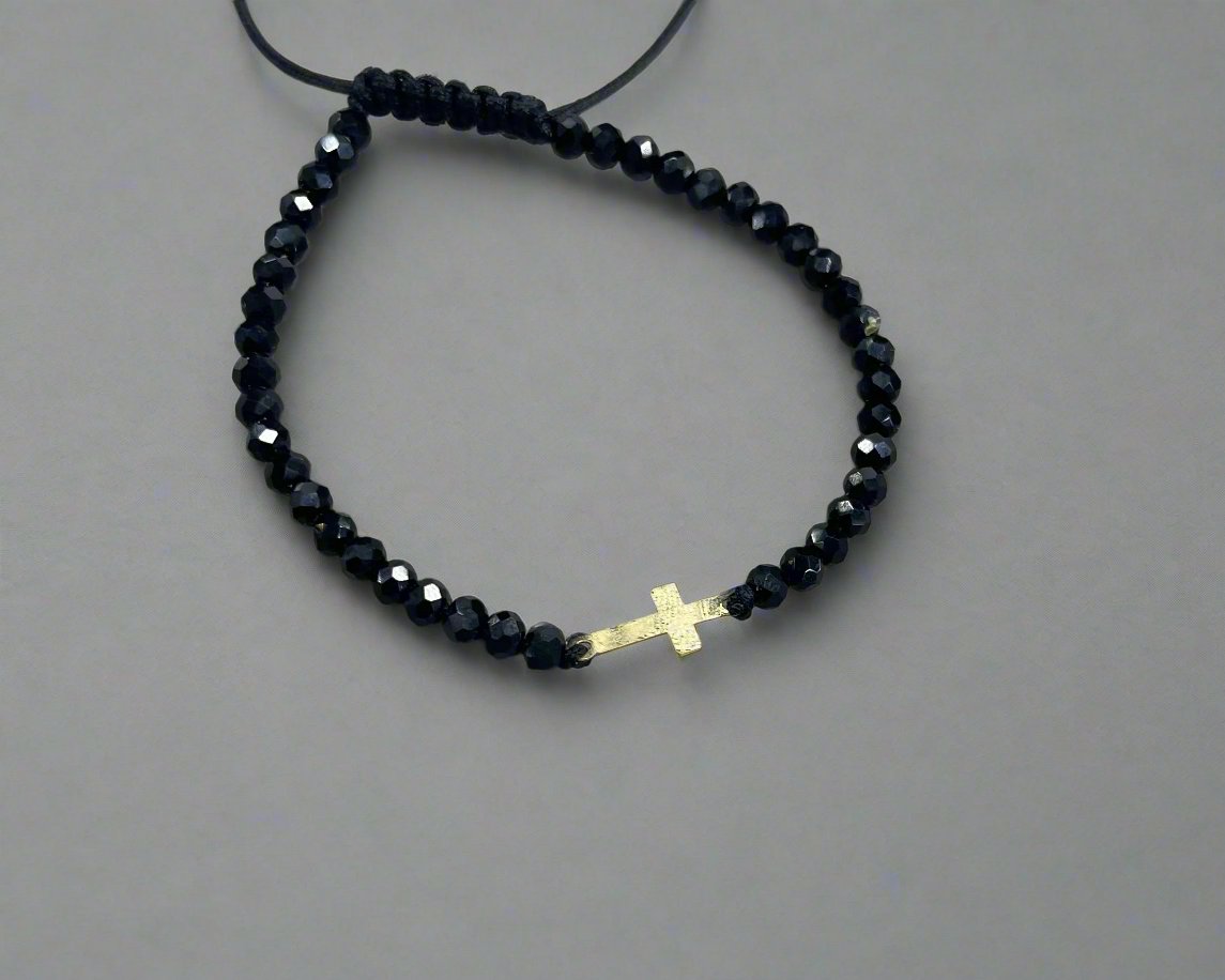 onyx bracelet - Gold Gifts Lebanon - 18k Gifts Lebanon - Buy & Sell 18k gold Lebanon - Gold stores in Kaslik, Jounieh, Jebil & Dbayyeh