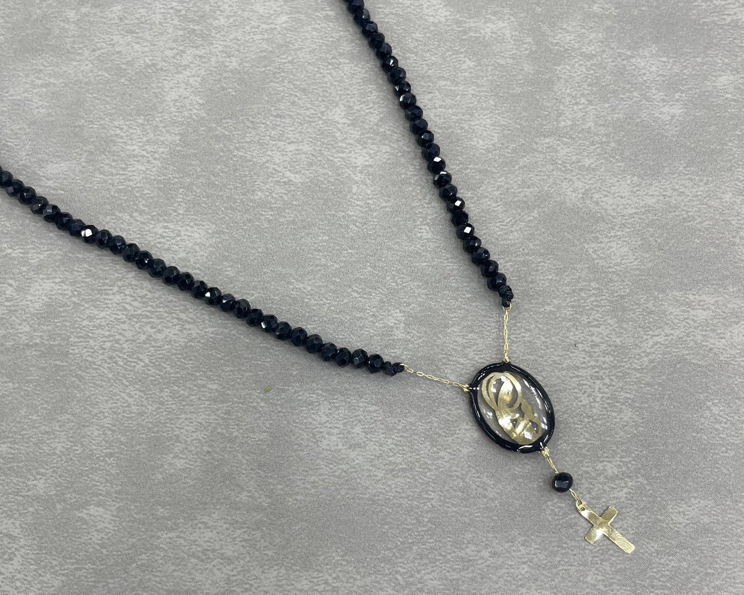 onyx choker - Gold Gifts Lebanon - 18k Gifts Lebanon - Buy & Sell 18k gold Lebanon - Gold stores in Kaslik, Jounieh, Jebil & Dbayyeh