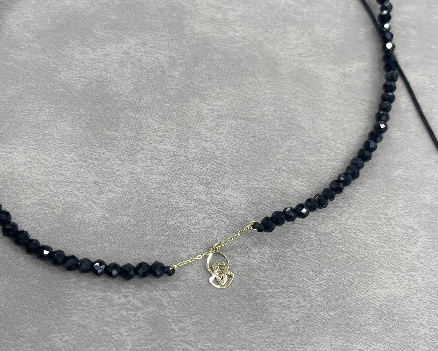 onyx choker - Gold Gifts Lebanon - 18k Gifts Lebanon - Buy & Sell 18k gold Lebanon - Gold stores in Kaslik, Jounieh, Jebil & Dbayyeh