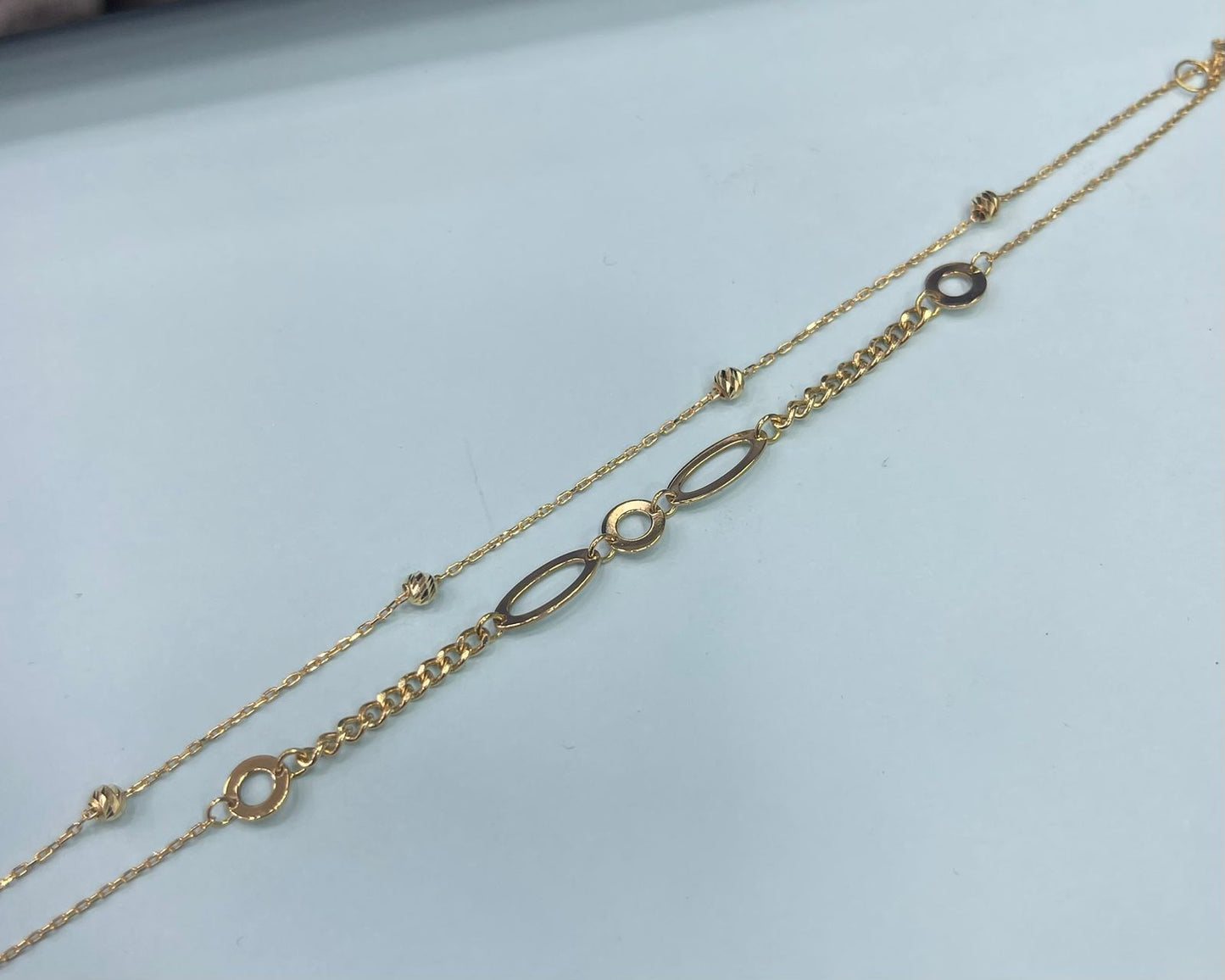 Simple Bracelet - Gold shops in Achrafieh