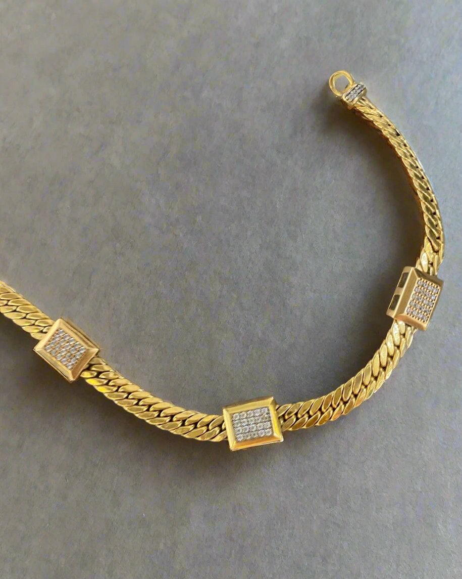 Heavy Bracelet - Gold Gifts For Woman In Lebanon - Designer Gold jewelry In Lebanon