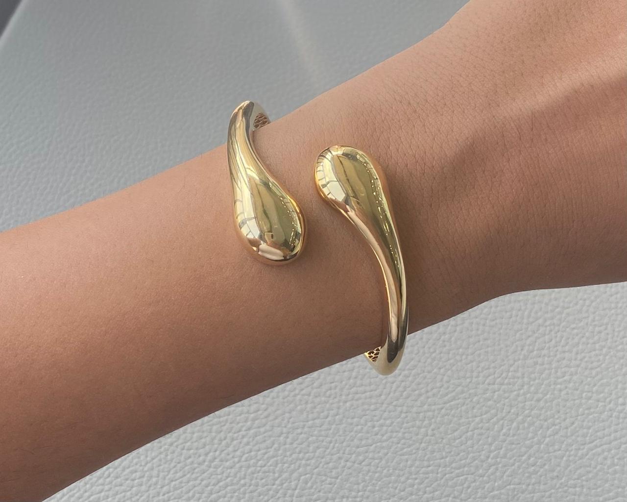 Gold Bangles - Pure Gold Jewelry in Lebanon