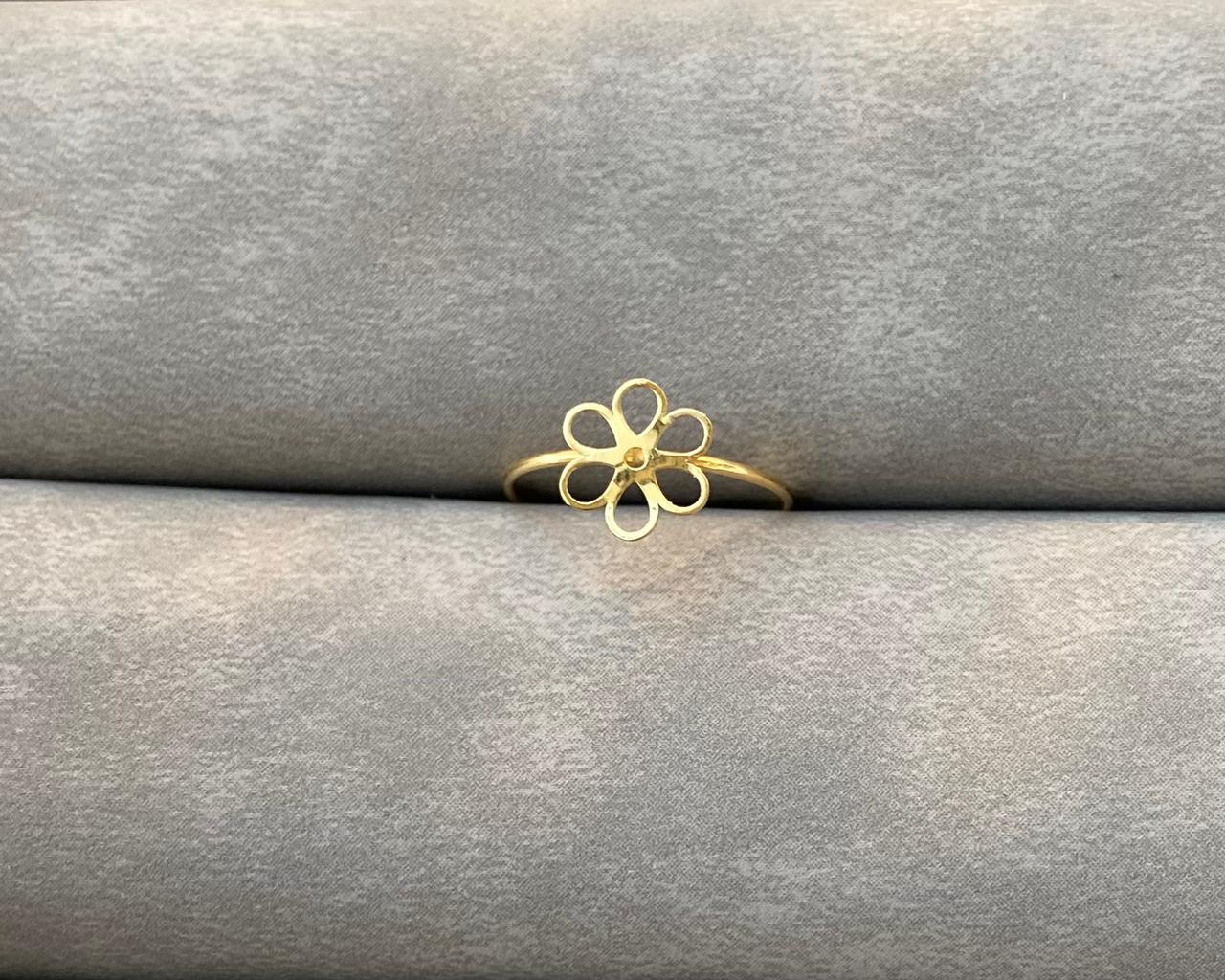 Simple Rings - Simple Gold Rings In Lebanon - Gold Gifts for her In Lebanon