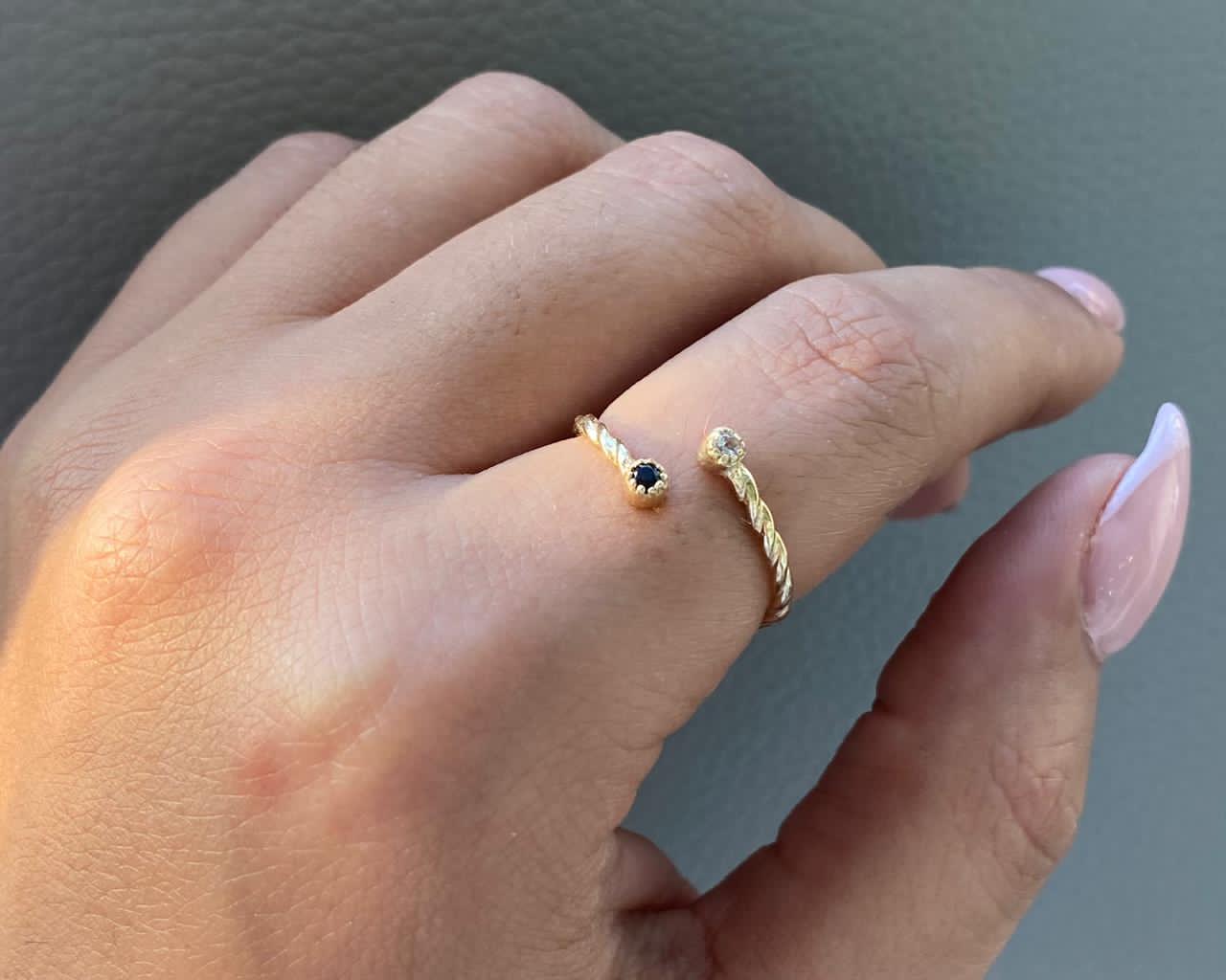 Simple Rings - Simple Gold Rings In Lebanon - Gold Gifts for her In Lebanon