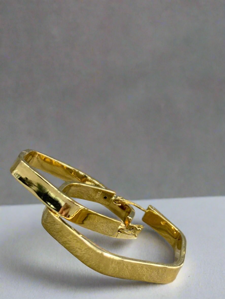 hoops earrings - Gold valentine gifts For Women In Lebanon - gold shops in Kaslik, Jounieh