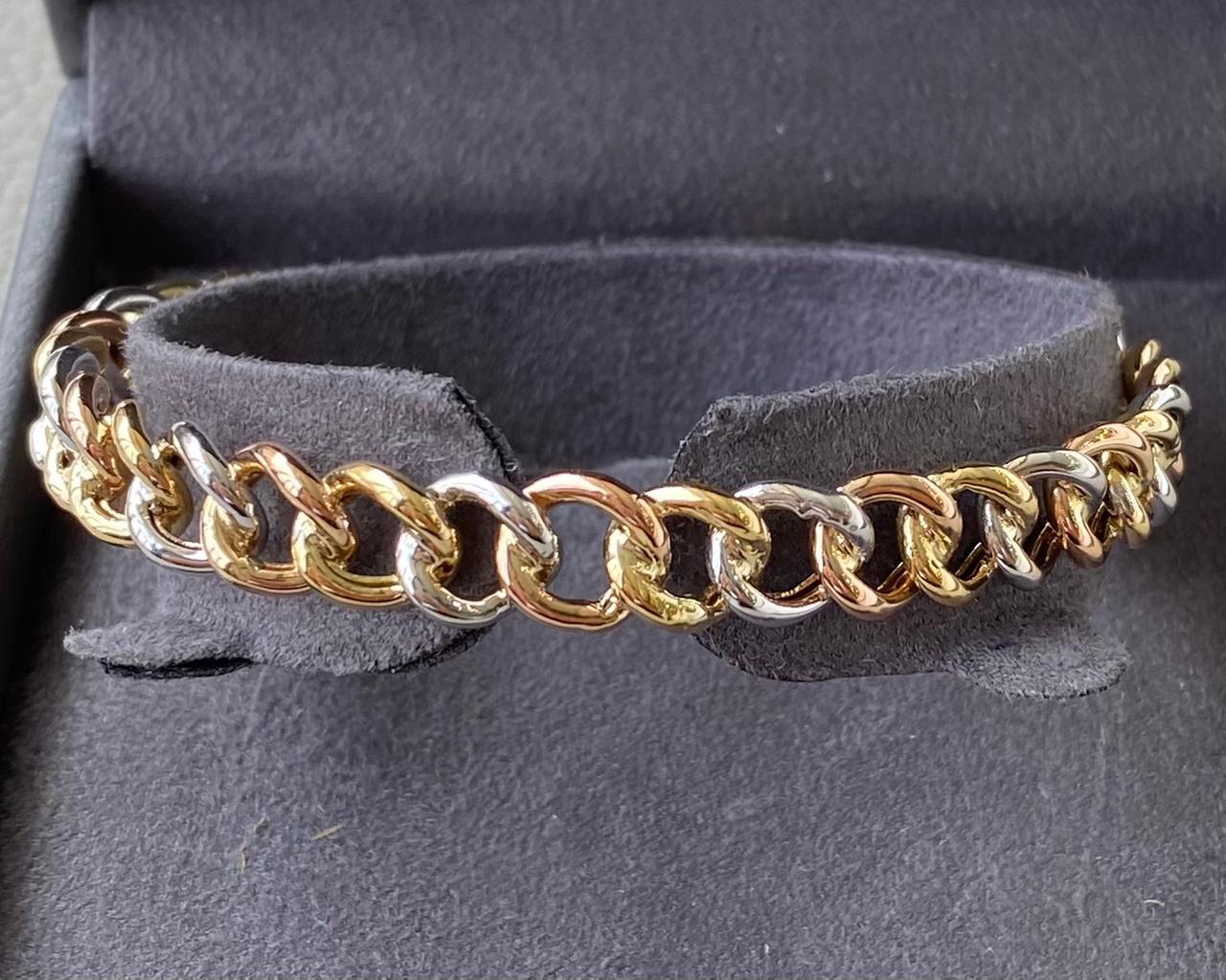 Gold Bangles - Pure Gold Jewelry in Lebanon
