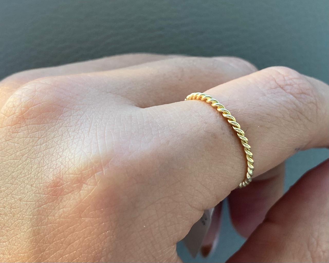 Simple Rings - Simple Gold Rings In Lebanon - Gold Gifts for her In Lebanon