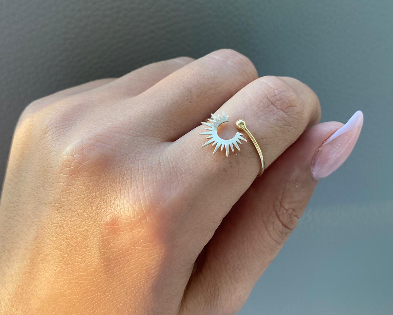 Simple Rings - Simple Gold Rings In Lebanon - Gold Gifts for her In Lebanon