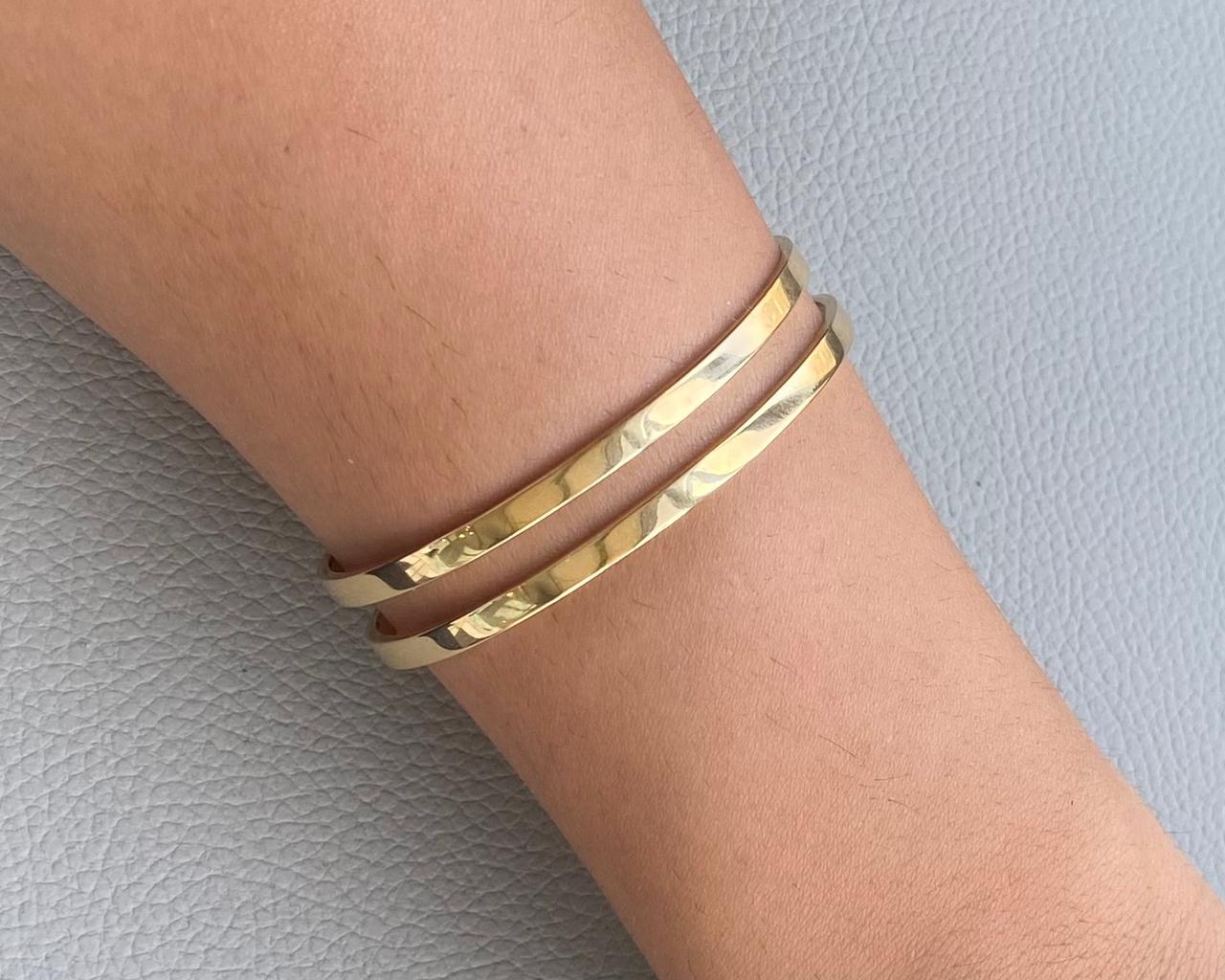 Gold Bangles - Pure Gold Jewelry in Lebanon