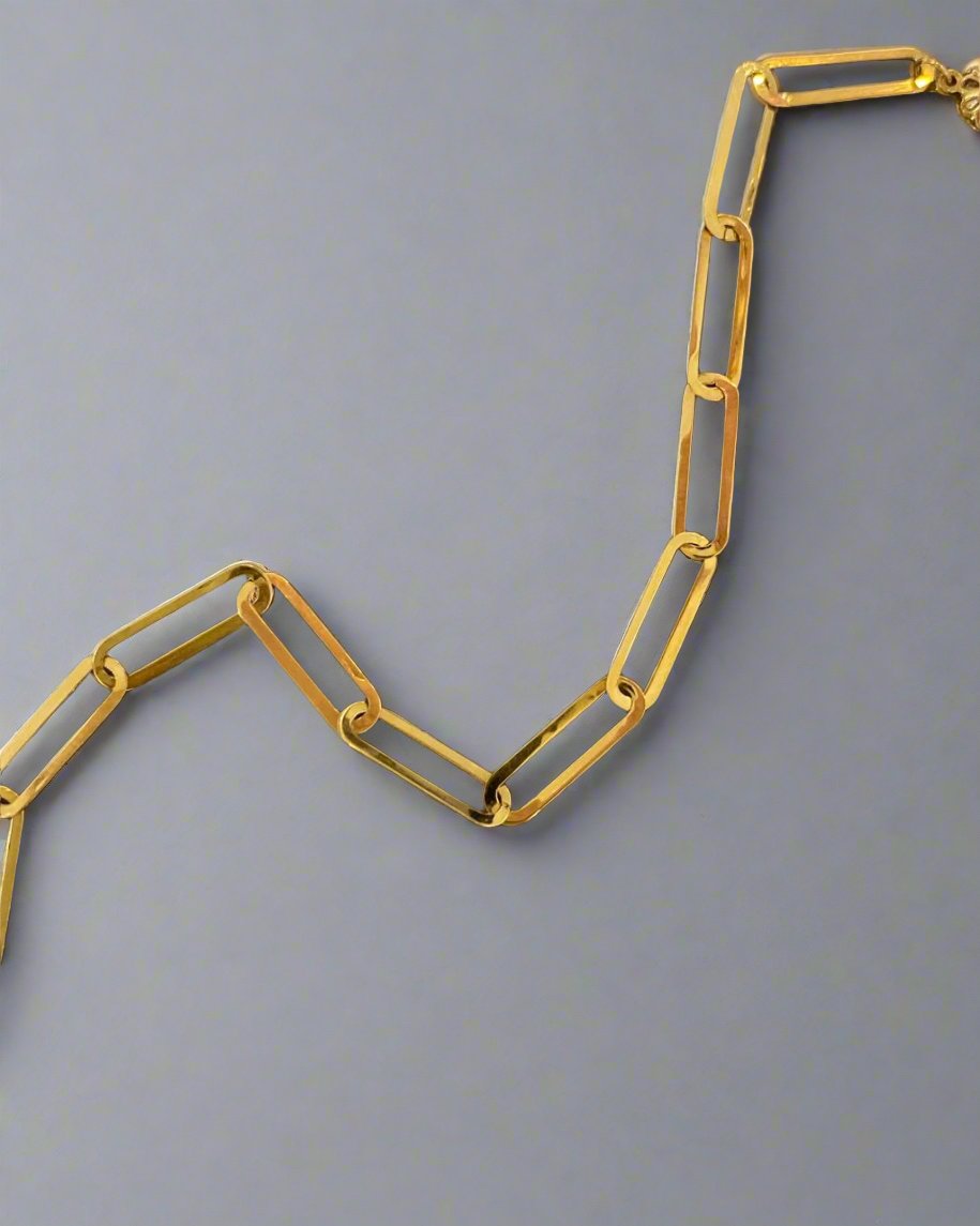 Heavy Bracelet - 18kt Gold Bracelets In Lebanon - 18kt Gifts In Lebanon