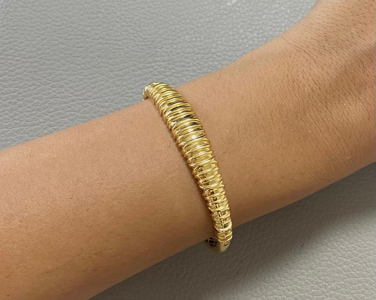 Gold Bangles - Pure Gold Jewelry in Lebanon