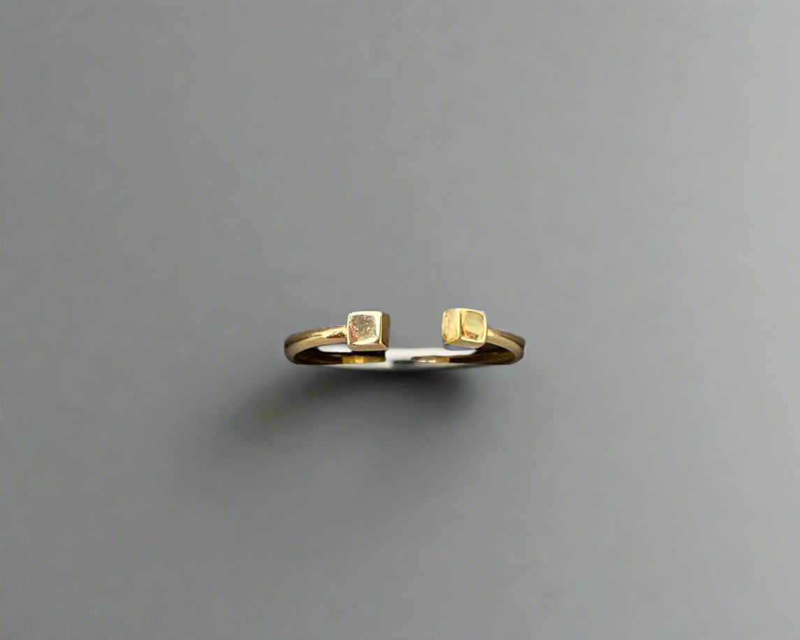Simple Rings - Simple Gold Rings In Lebanon - Gold Gifts for her In Lebanon