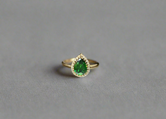 Rubby Rings - 18k Christmas gifts in Lebanon