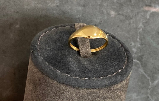 Gold Pinky Ring Lebanon - 18k Christmas gifts in Lebanon