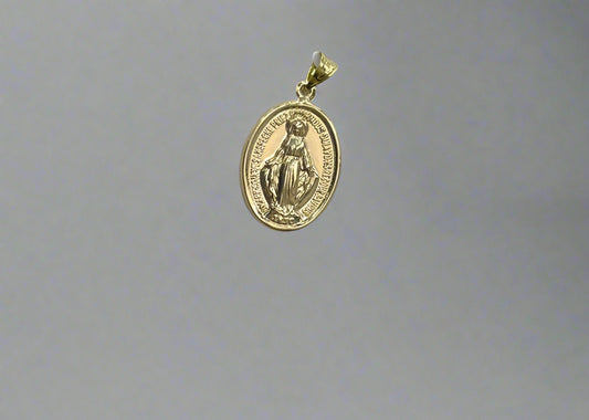 religious pendant | 50% off diamonds Saleh Jewelry, 18k gold Zouk branch Saleh Jewelry, bridal gold summer 2025 Lebanon