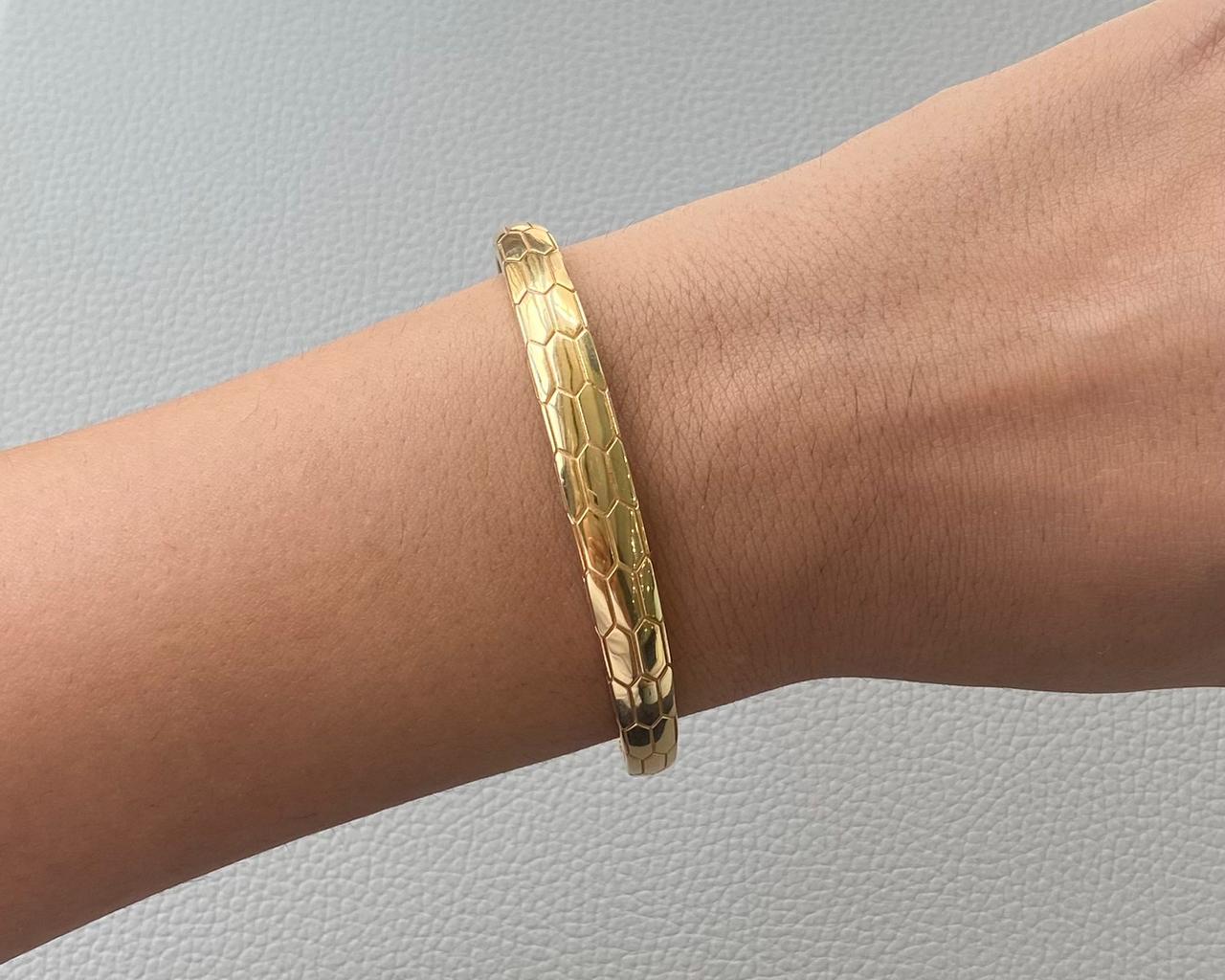 Gold Bangles - Pure Gold Jewelry in Lebanon
