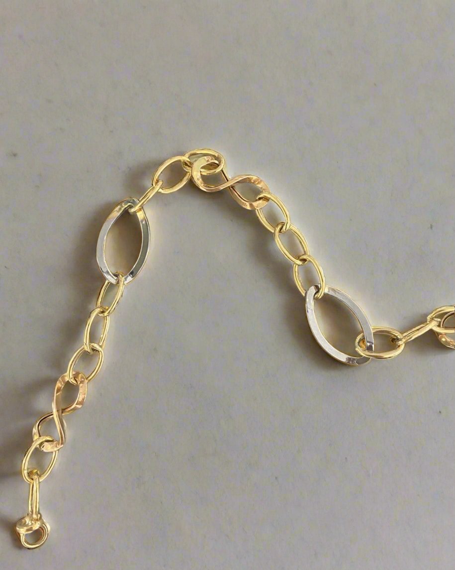 Heavy Bracelet -  18k Gold gifts for her in Lebanon