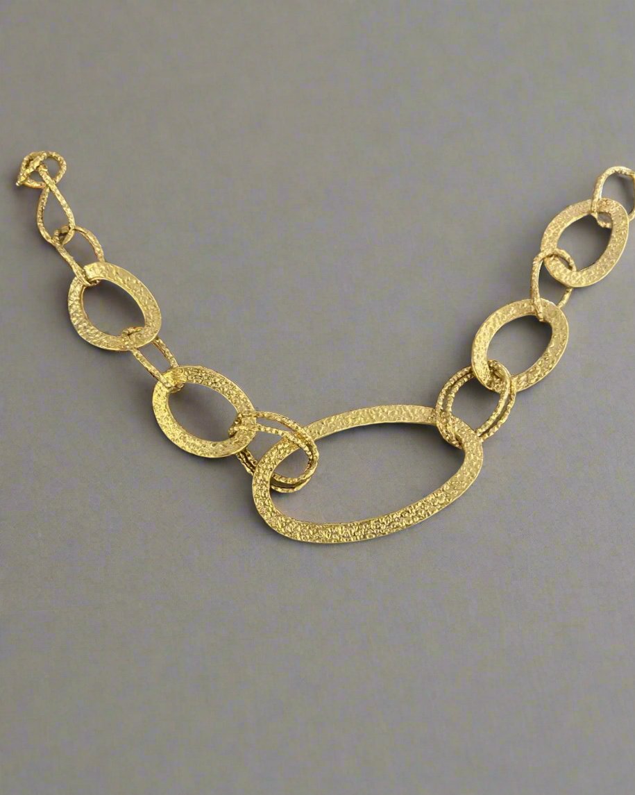 Heavy Bracelet - 18kt Gold Bracelets In Lebanon  - 18kt Gifts In Lebanon