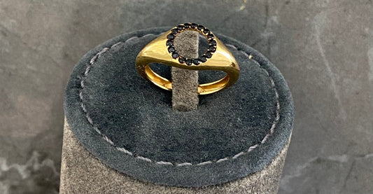 Gold Pinky Ring Lebanon - 18kt gold Valentine gifts