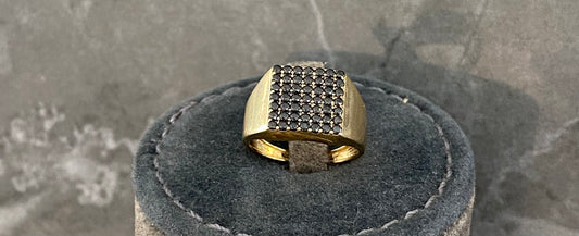 Gold Pinky Ring Lebanon - 18kt Gold Lebanon - Jewelry Store Near me in Lebanon