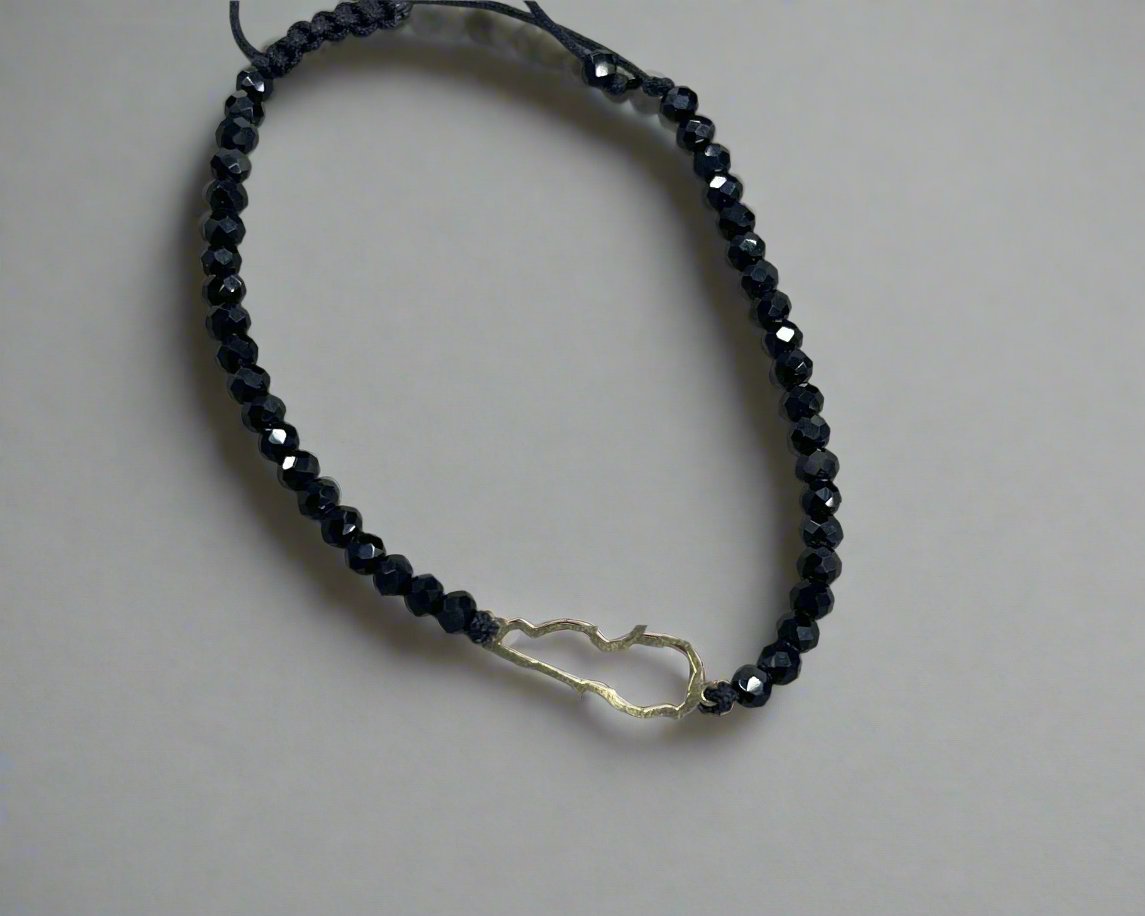 onyx bracelet - Gold Gifts Lebanon - 18k Gifts Lebanon - Buy & Sell 18k gold Lebanon - Gold stores in Kaslik, Jounieh, Jebil & Dbayyeh