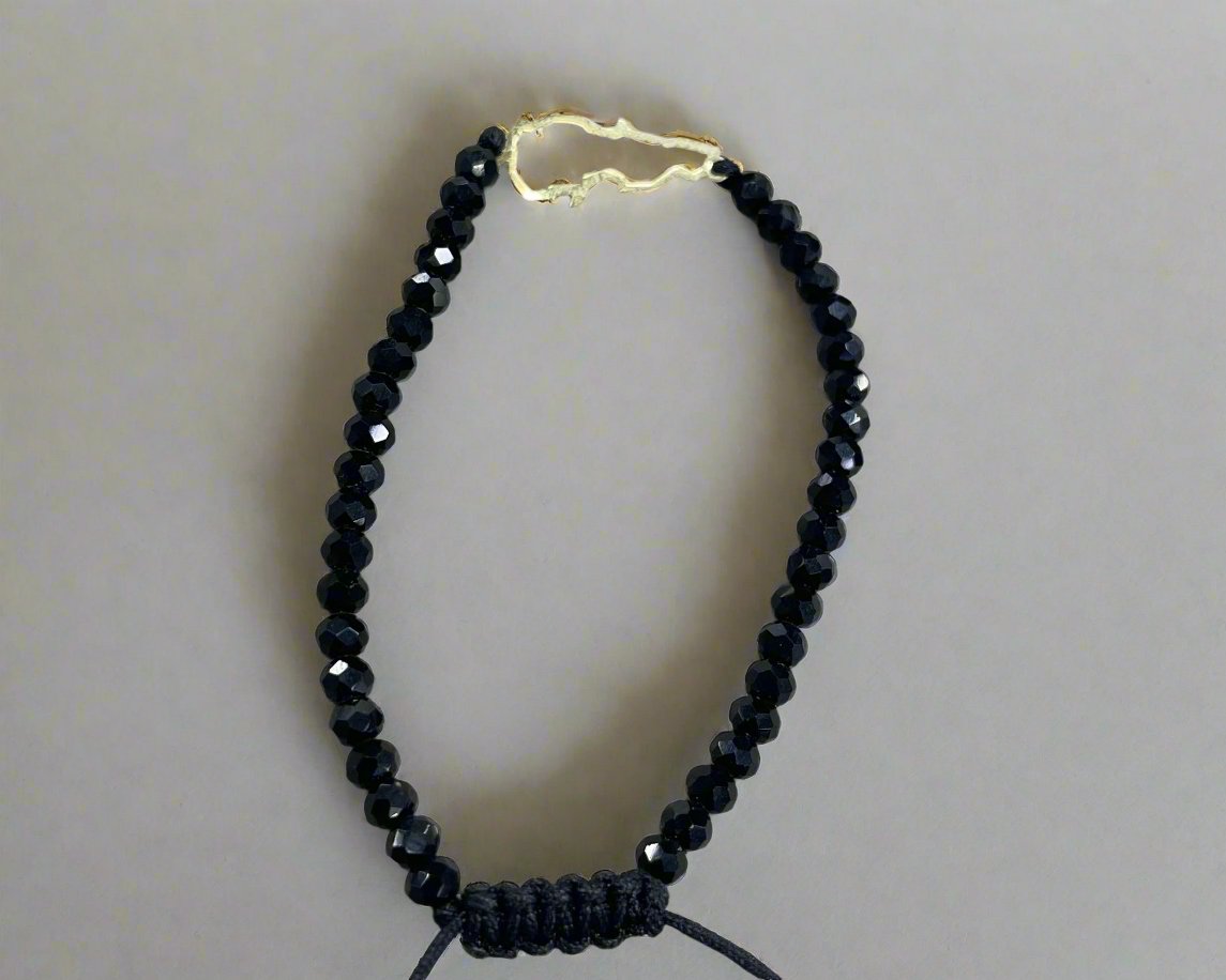 onyx bracelet - Gold Gifts Lebanon - 18k Gifts Lebanon - Buy & Sell 18k gold Lebanon - Gold stores in Kaslik, Jounieh, Jebil & Dbayyeh