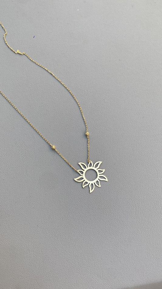 simple necklace