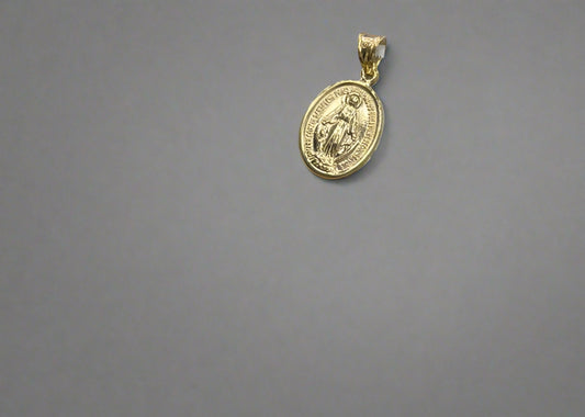 religious pendant | 50% off diamonds Saleh Jewelry, 18k gold Zouk branch Saleh Jewelry, bridal gold summer 2025 Lebanon