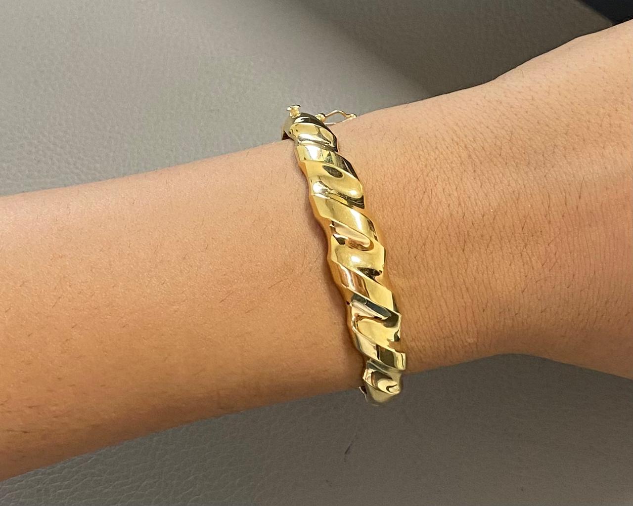 Gold Bangles - Pure Gold Jewelry in Lebanon