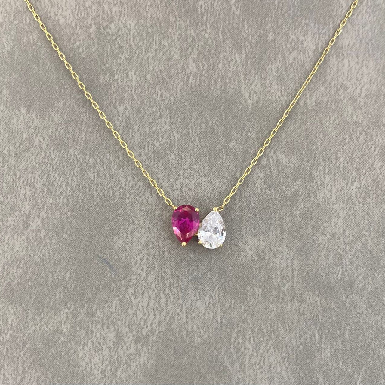 Stone Necklace- Stone Gold Necklace In Lebanon - Gold Gifts for her In Lebanon